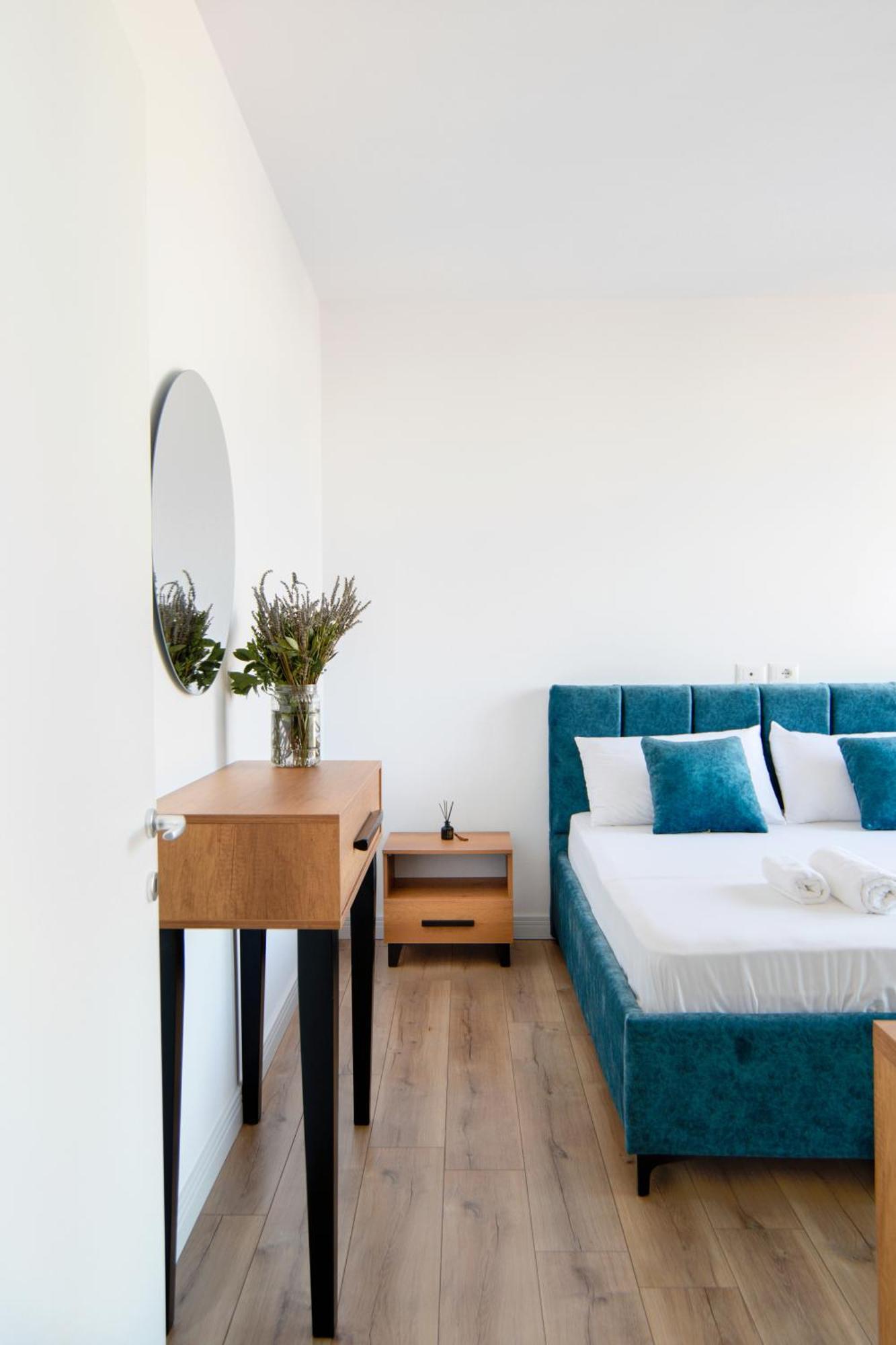 Urban Serenity City Skyline View Apartment 1 티라나 외부 사진
