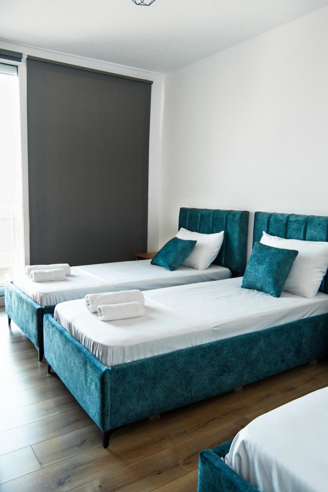Urban Serenity City Skyline View Apartment 1 티라나 외부 사진